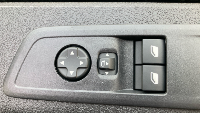 Vauxhall Vivaro L1 Diesel 1.5 Turbo D 120 Pro H1 Van